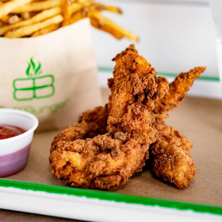 Crave-Worthy Chicken Tenders: A Crowd Favorite